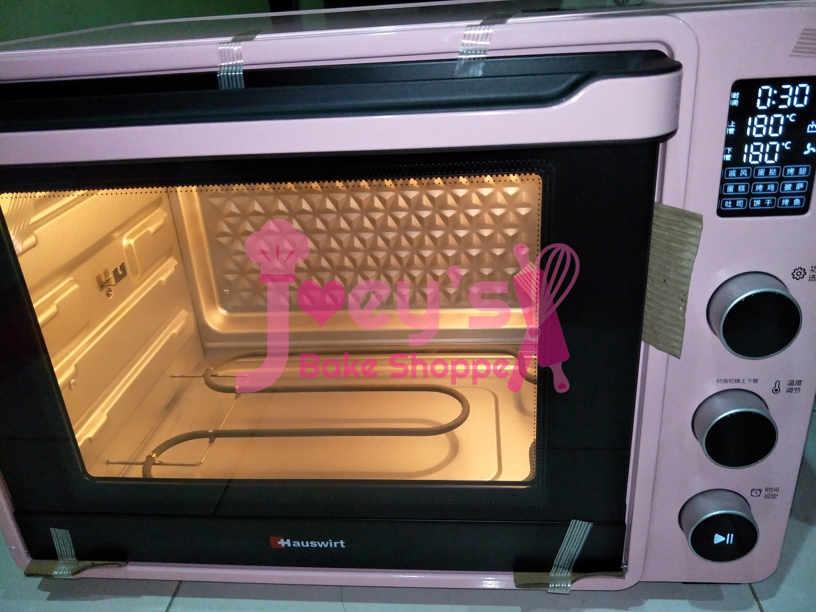Hauswirt Pink 40L Separate Top & Bottom Temperatures Double Glass Door